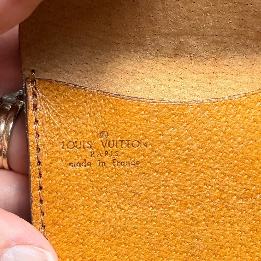 Louis Vuitton Monogram Coin Pouch Jewelry case - Picture 9 of 9